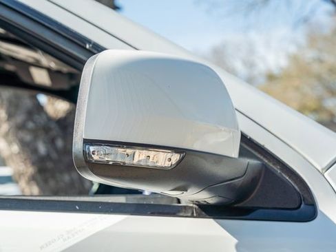 Used 2020 Jeep Grand Cherokee High Altitude image 12