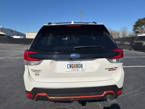 Used 2023 Subaru Forester Sport image 7