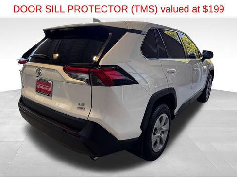 Certified 2023 Toyota RAV4 LE AWD/4WD image 8