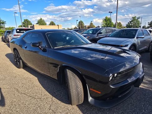 Used 2020 Dodge Challenger GT w/ Plus Package AWD/4WD image 19