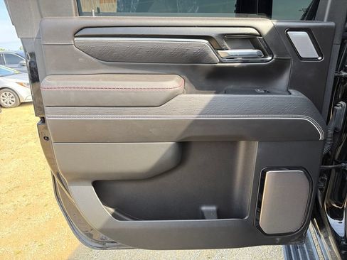 Used 2024 GMC Sierra 2500 AT4X AWD/4WD image 37