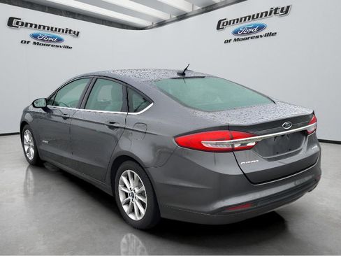 Used 2017 Ford Fusion S image 6