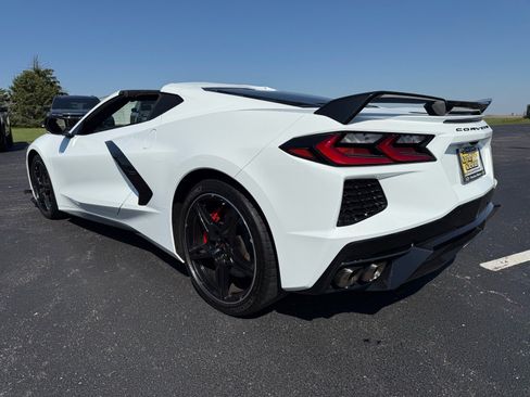 Used 2020 Chevrolet Corvette Stingray Preferred Cpe w/ 2LT Preferred Equipment Group RWD image 6