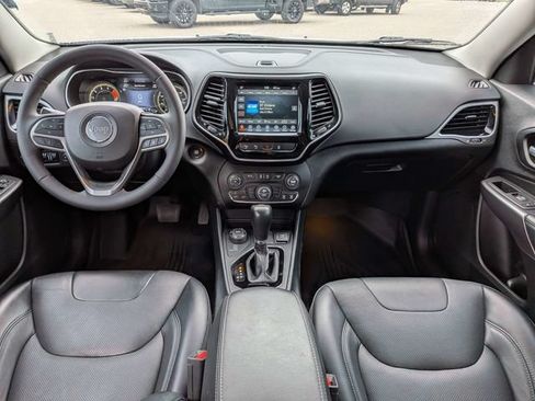 Used 2022 Jeep Cherokee Limited AWD/4WD image 15