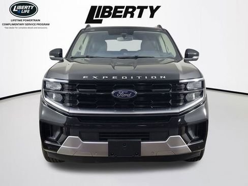 Used 2025 Ford Expedition Max Platinum AWD/4WD image 8