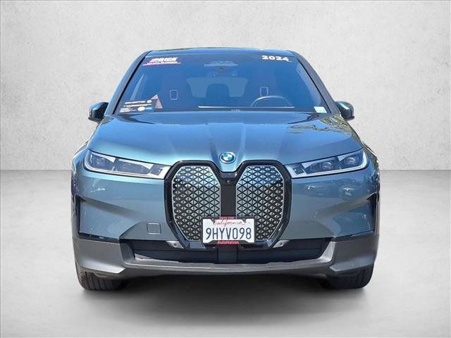 Certified 2024 BMW iX xDrive50 w/ Premium Package AWD/4WD image 2