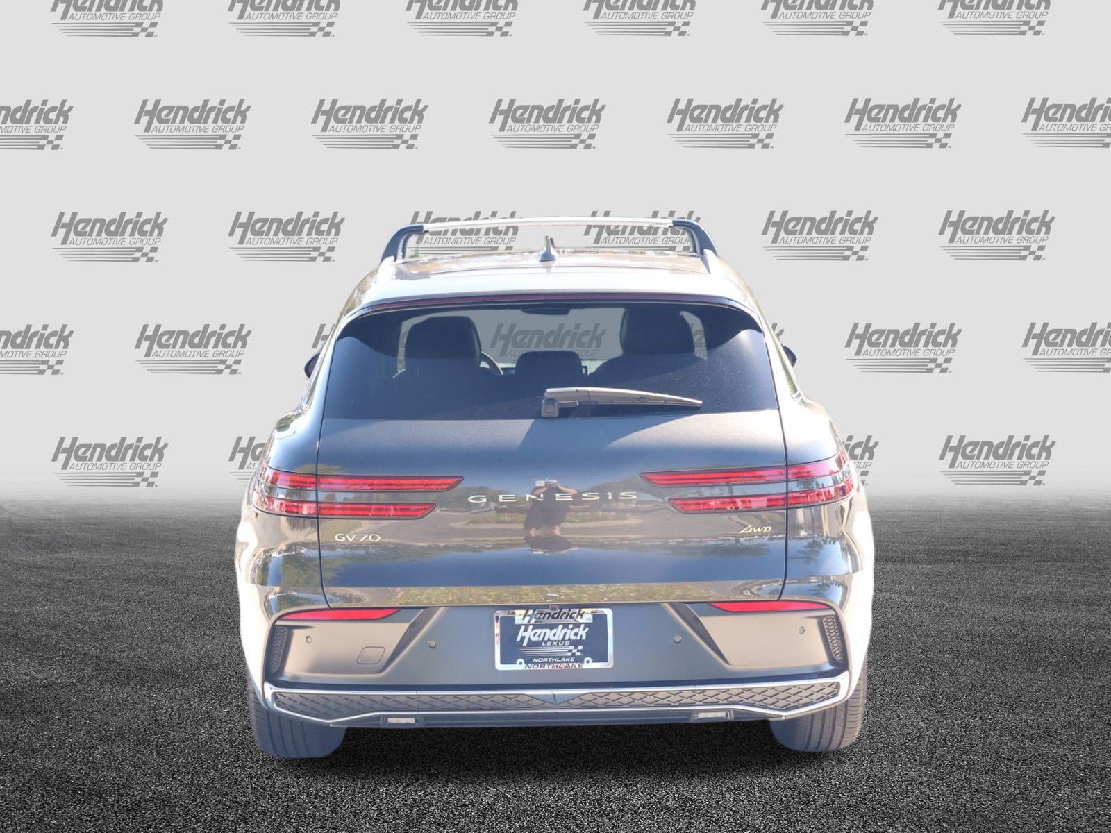 Used 2026 Genesis GV70 2.5T Advanced AWD/4WD image 8
