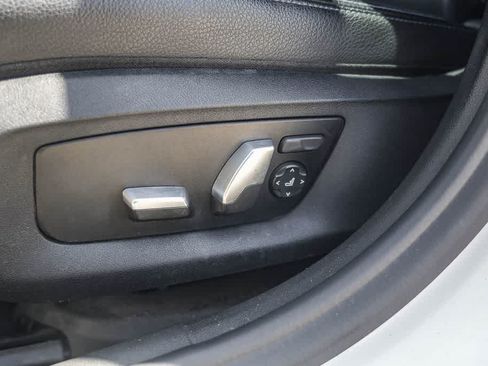 Used 2017 BMW 540i RWD image 22