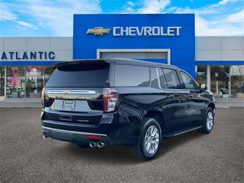 Certified 2023 Chevrolet Suburban Premier image 5