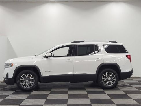 Used 2023 GMC Acadia SLT FWD image 4