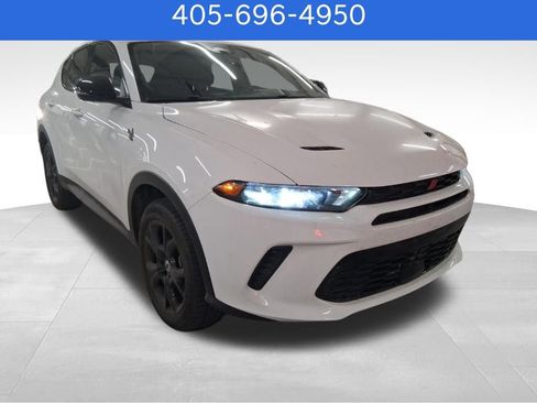 Used 2024 Dodge Hornet GT w/ GT Blacktop Package image 2