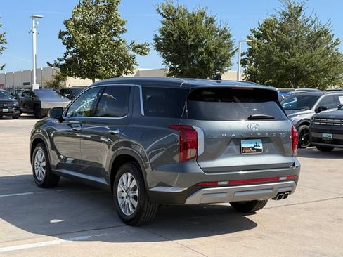 Used 2025 Hyundai Palisade SEL FWD image 5