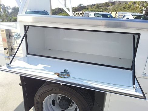 New 2025 Ford F450 XL w/ XL Chrome Package image 22