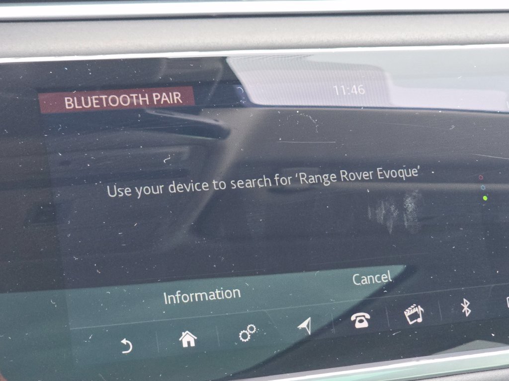 Used 2020 Land Rover Range Rover Evoque SE AWD/4WD image 6