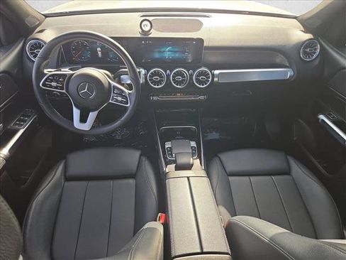 Used 2020 Mercedes-Benz GLB 250 4MATIC image 18