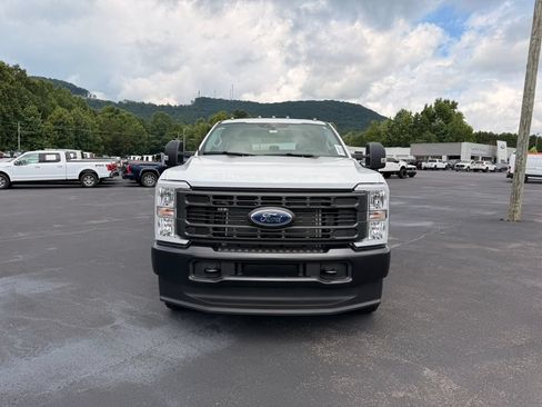 New 2026 Ford F250 XL AWD/4WD image 2
