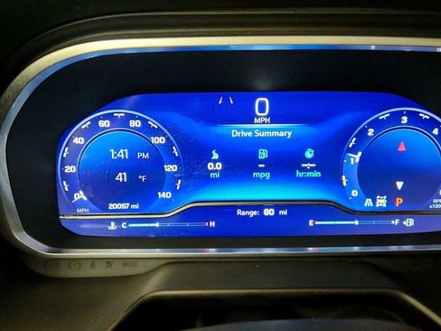 Used 2023 Chevrolet Tahoe Z71 w/ Luxury Package image 15