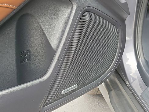 Used 2025 Subaru Outback Touring XT w/ Popular Package #2 image 20