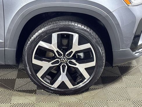 Certified 2023 Volkswagen Taos SEL AWD/4WD image 24