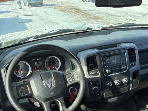 Used 2016 RAM 1500 Express image 8