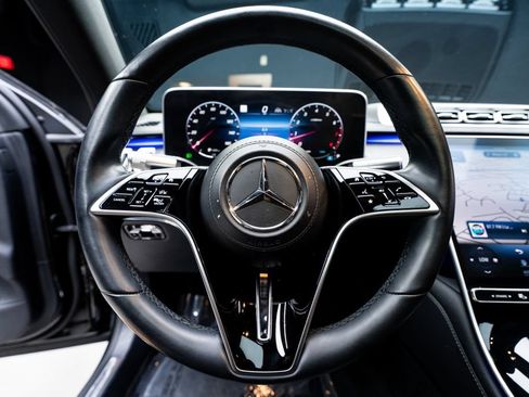 Used 2023 Mercedes-Benz S 500 4MATIC w/ AMG Line image 27