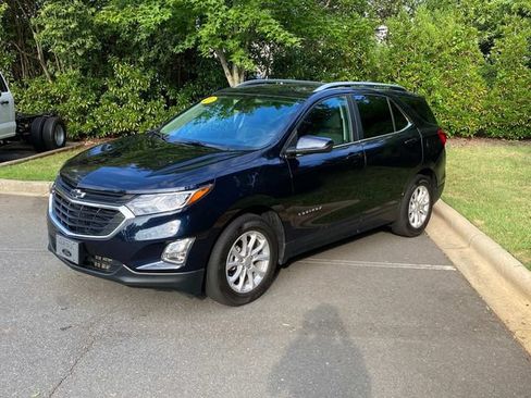 Used 2021 Chevrolet Equinox LT FWD image 3
