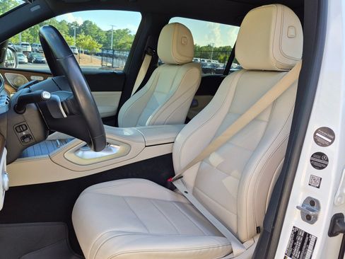 Certified 2024 Mercedes-Benz GLS 450 4MATIC image 17