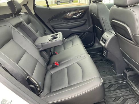 Used 2020 GMC Terrain Denali w/ Denali Premium Package AWD/4WD image 21