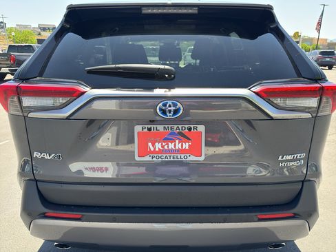 Used 2020 Toyota RAV4 Limited w/ All Weather Liner Package AWD/4WD image 3