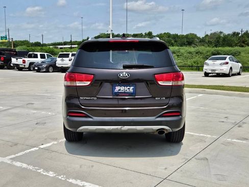 Used 2016 Kia Sorento EX w/ EX Premium Package FWD image 6