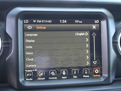 Used 2023 Jeep Wrangler Unlimited Sahara w/ Cold Weather Group AWD/4WD image 34