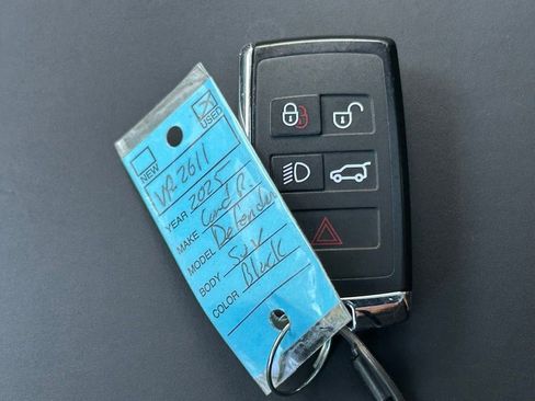 Used 2025 Land Rover Defender 110 S AWD/4WD image 58