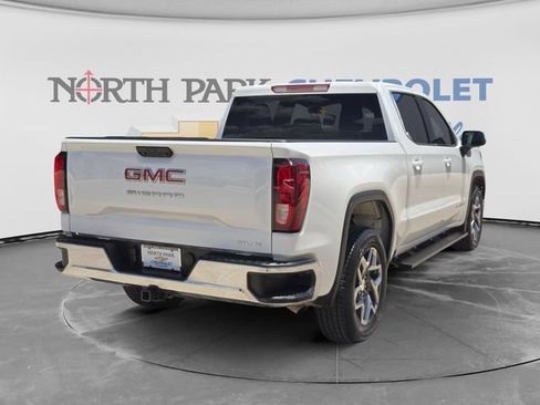 Used 2026 GMC Sierra 1500 SLE RWD image 3