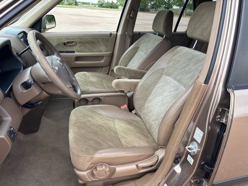 Used 2004 Honda CR-V EX image 10