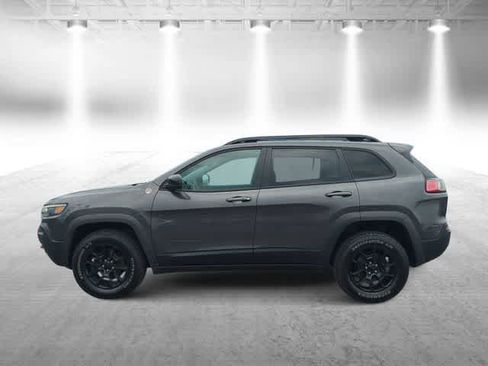 Used 2022 Jeep Cherokee Trailhawk w/ Premium Leather Package AWD/4WD image 5