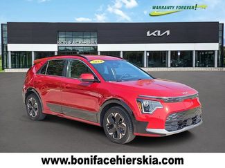 Certified 2024 Kia Niro Wind FWD video 1