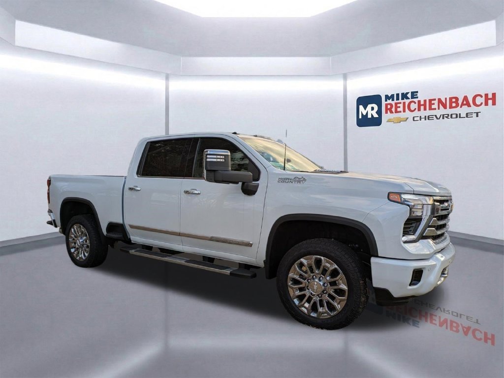 New 2026 Chevrolet Silverado 2500 High Country w/ Technology Package AWD/4WD image 2