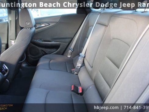 Used 2023 Chevrolet Malibu LT image 33