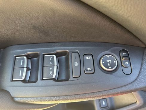 Used 2019 Honda Accord Sport image 15