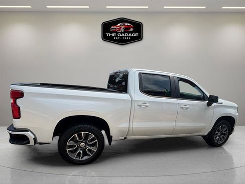 Used 2020 Chevrolet Silverado 1500 RST AWD/4WD image 7