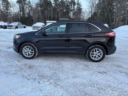 Certified 2022 Ford Edge SEL w/ Convenience Package image 4