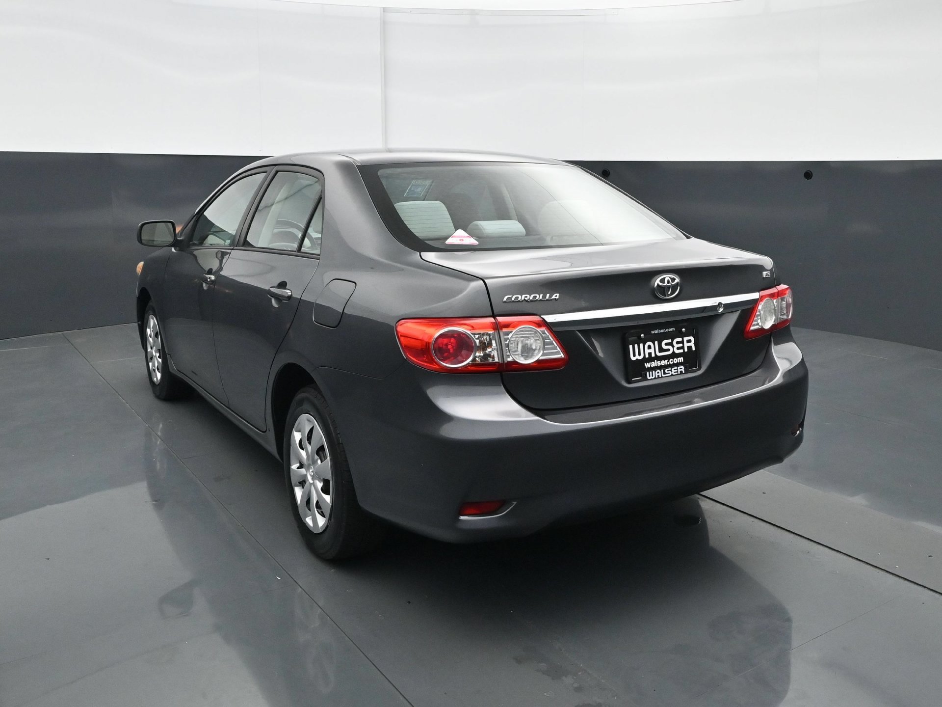 Used 2011 Toyota Corolla LE FWD image 5