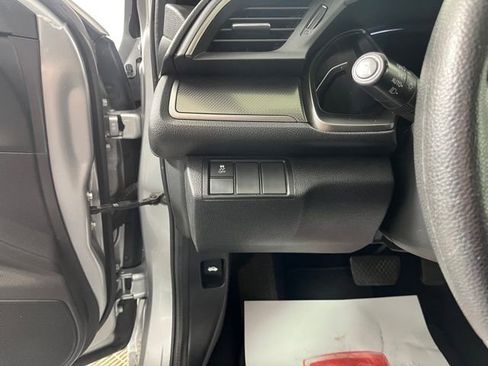 Used 2018 Honda Civic EX image 18