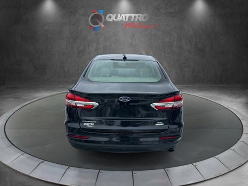 Used 2020 Ford Fusion SE image 4
