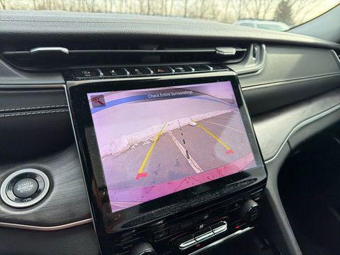 Used 2021 Jeep Grand Cherokee L Limited image 33