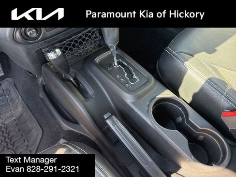 Used 2015 Jeep Wrangler Unlimited Sport AWD/4WD image 22