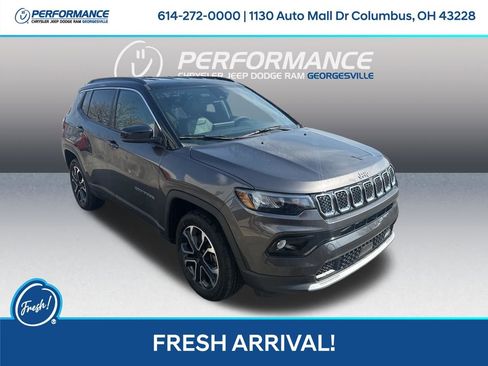 Used 2023 Jeep Compass Limited image 1