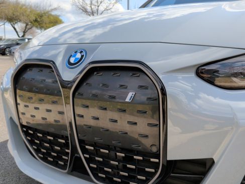 Certified 2023 BMW i4 eDrive40 w/ M Sport Package image 13