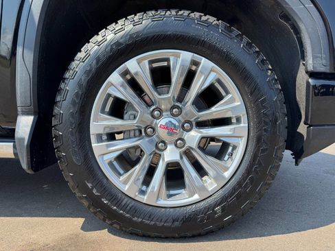 Used 2024 GMC Sierra 1500 Denali AWD/4WD image 13