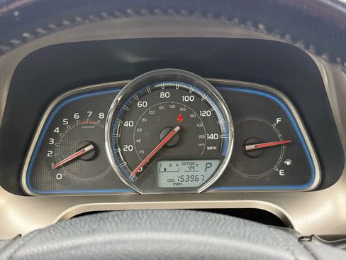 Used 2014 Toyota RAV4 Limited image 32
